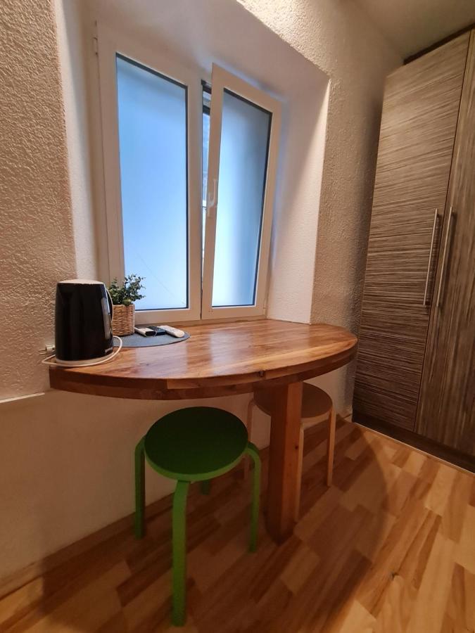 Rooms & Studio Apartments Šibenik Extérieur photo